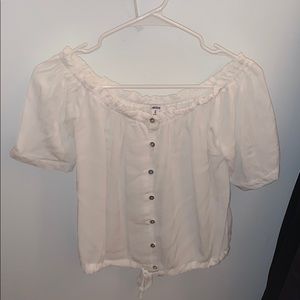 Off the shoulder T shirt